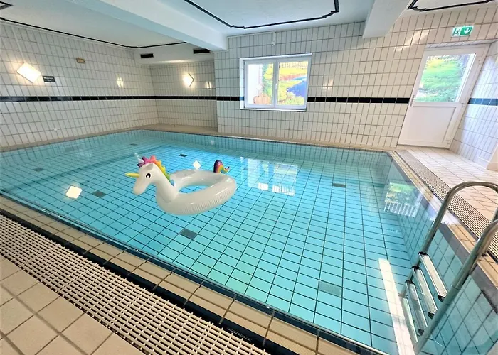 Cozy Bavarian Forest +pool +sauna +netflix Zwiesel